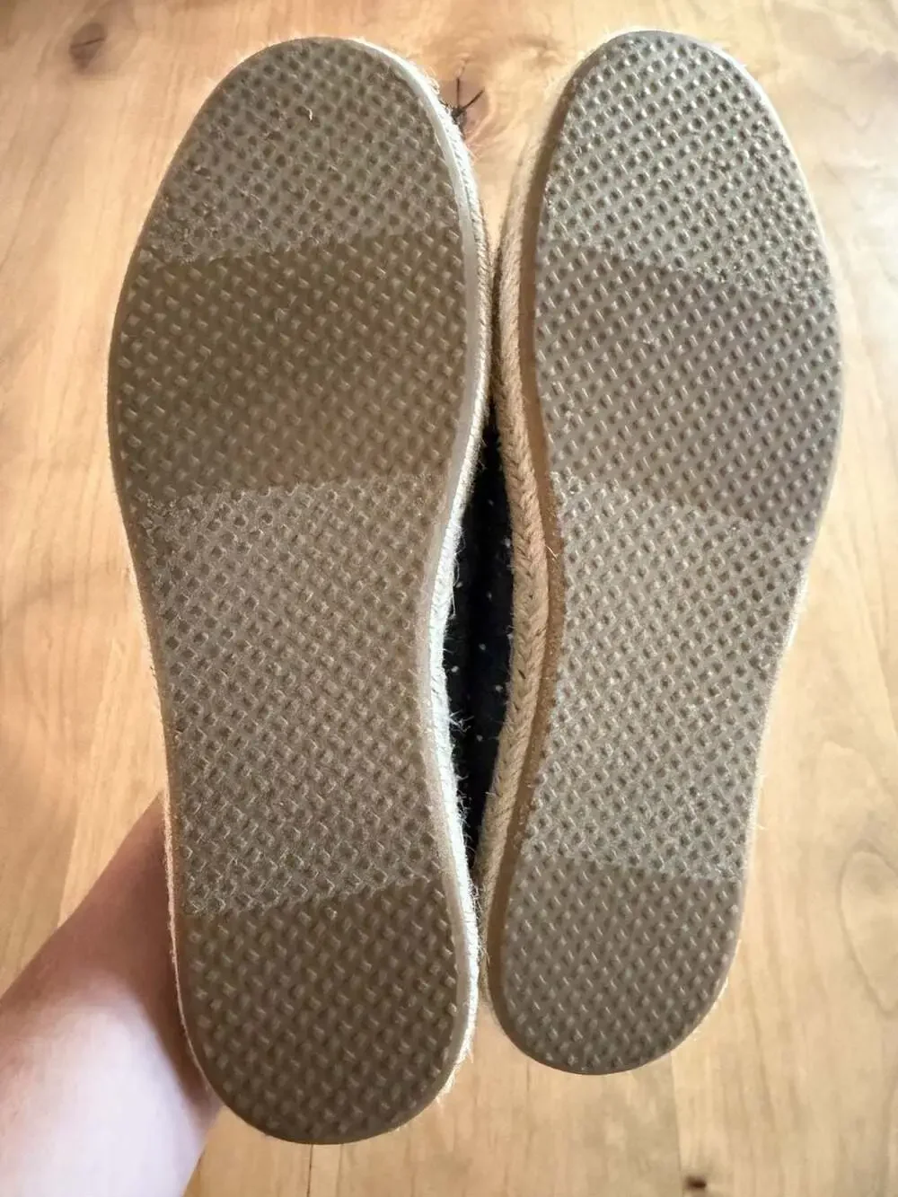 TOMS Women's Chambray Polka Dot Alpargata Espadrille Slip-on Shoes Sz 9